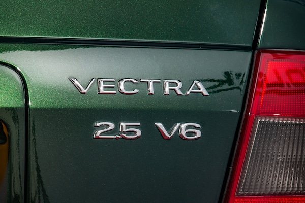 Used Vauxhall Vectra 2000 for sale - 75005190: Photo 11