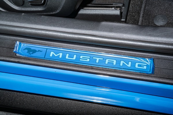 Used Ford Mustang 2017 for sale - 76232631: Photo 10