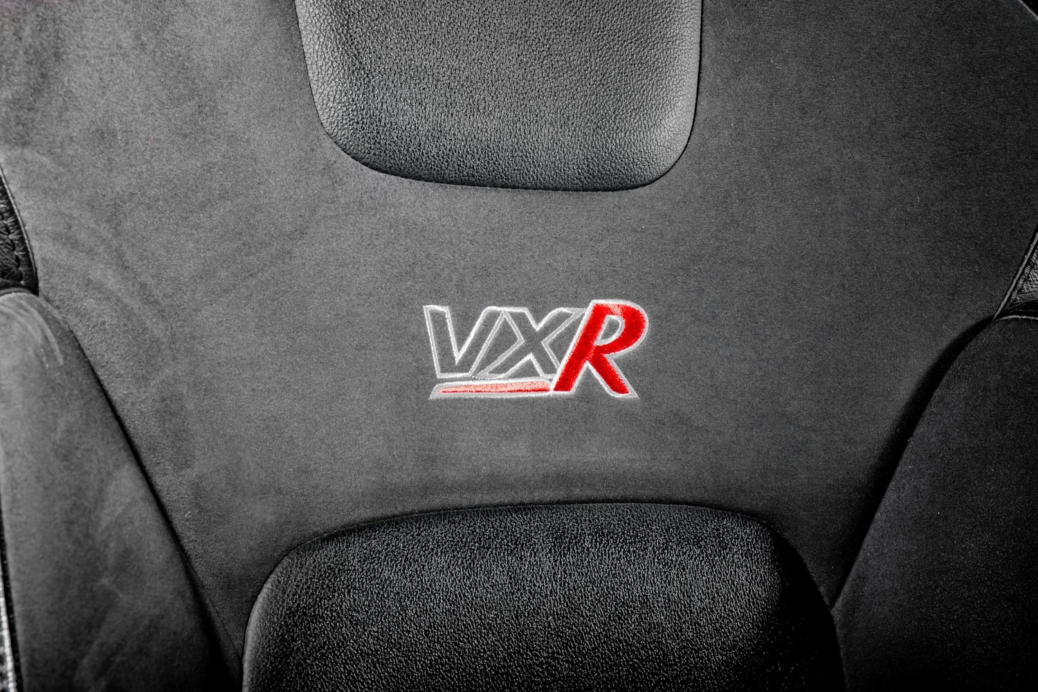 Used Vauxhall VXR8 2007 for sale - 74215740: Photo 14