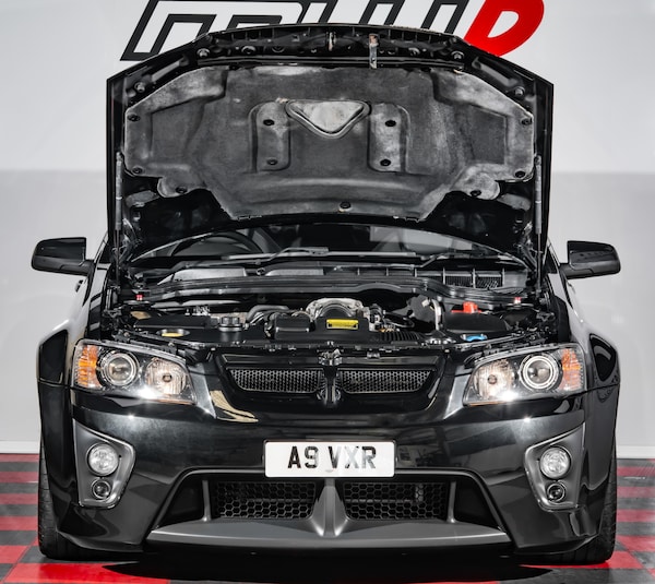 Used Vauxhall VXR8 2007 for sale - 74215740: Photo 5