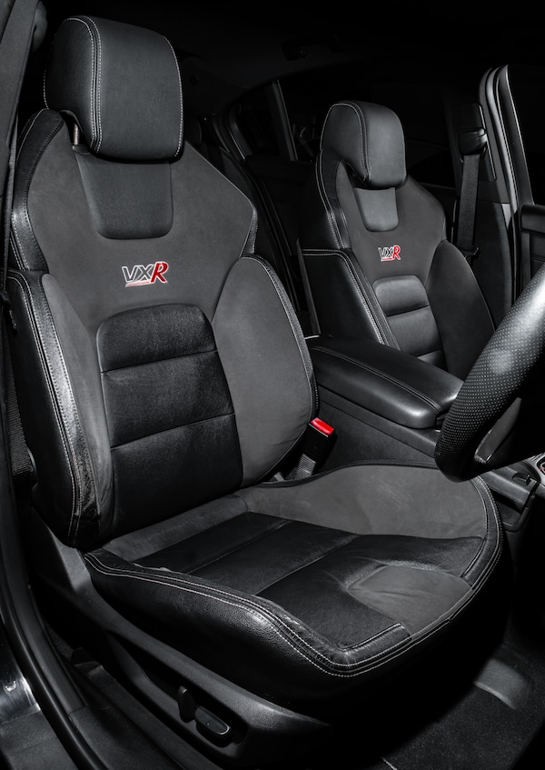 Used Vauxhall VXR8 2007 for sale - 74215740: Photo 7