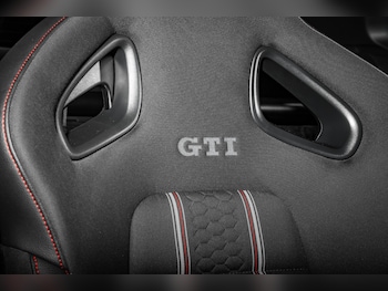 Used Volkswagen Golf 2016 for sale - 77391978: Photo