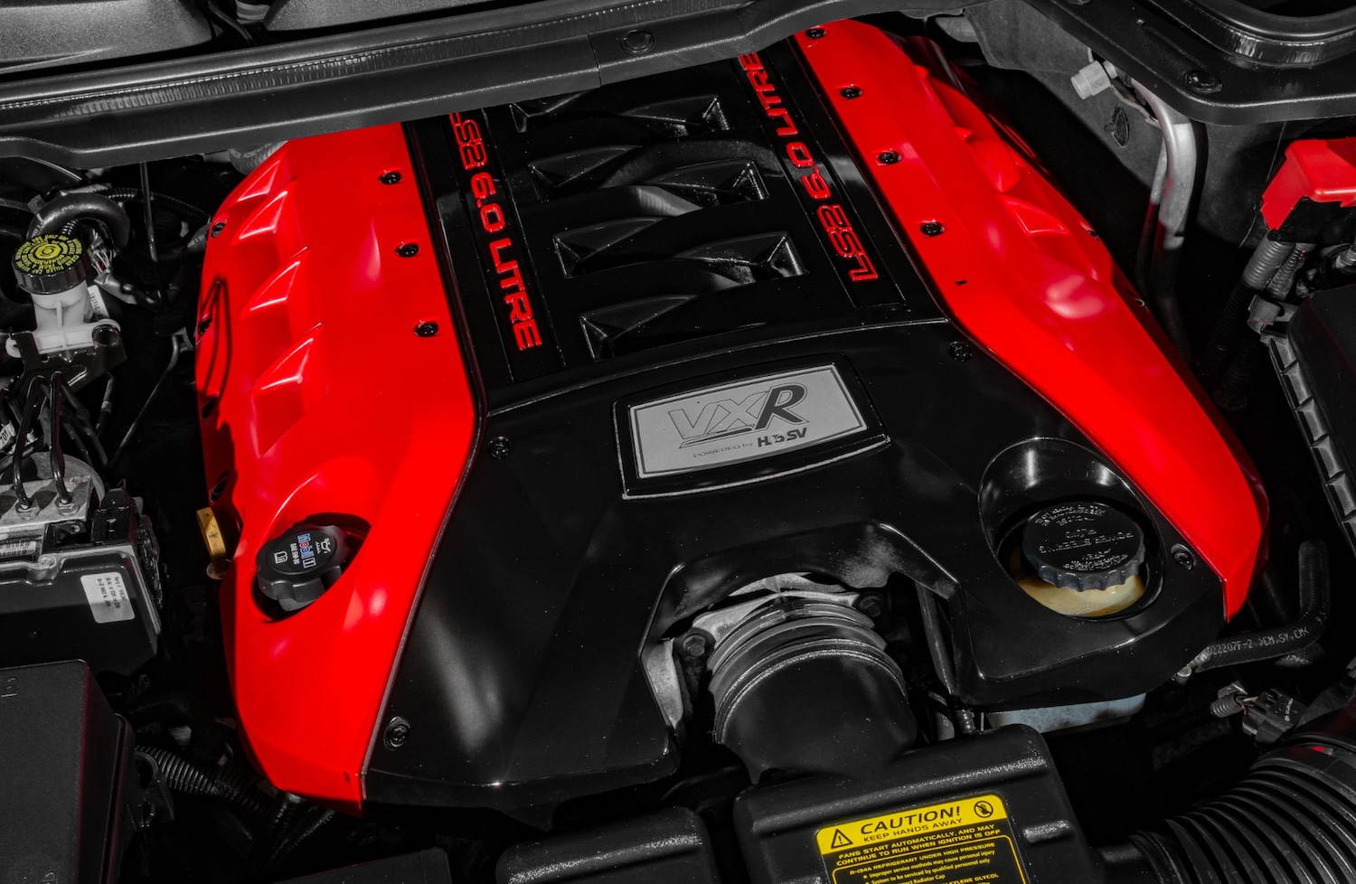 Used Vauxhall VXR8 2007 for sale - 77310781: Photo 2