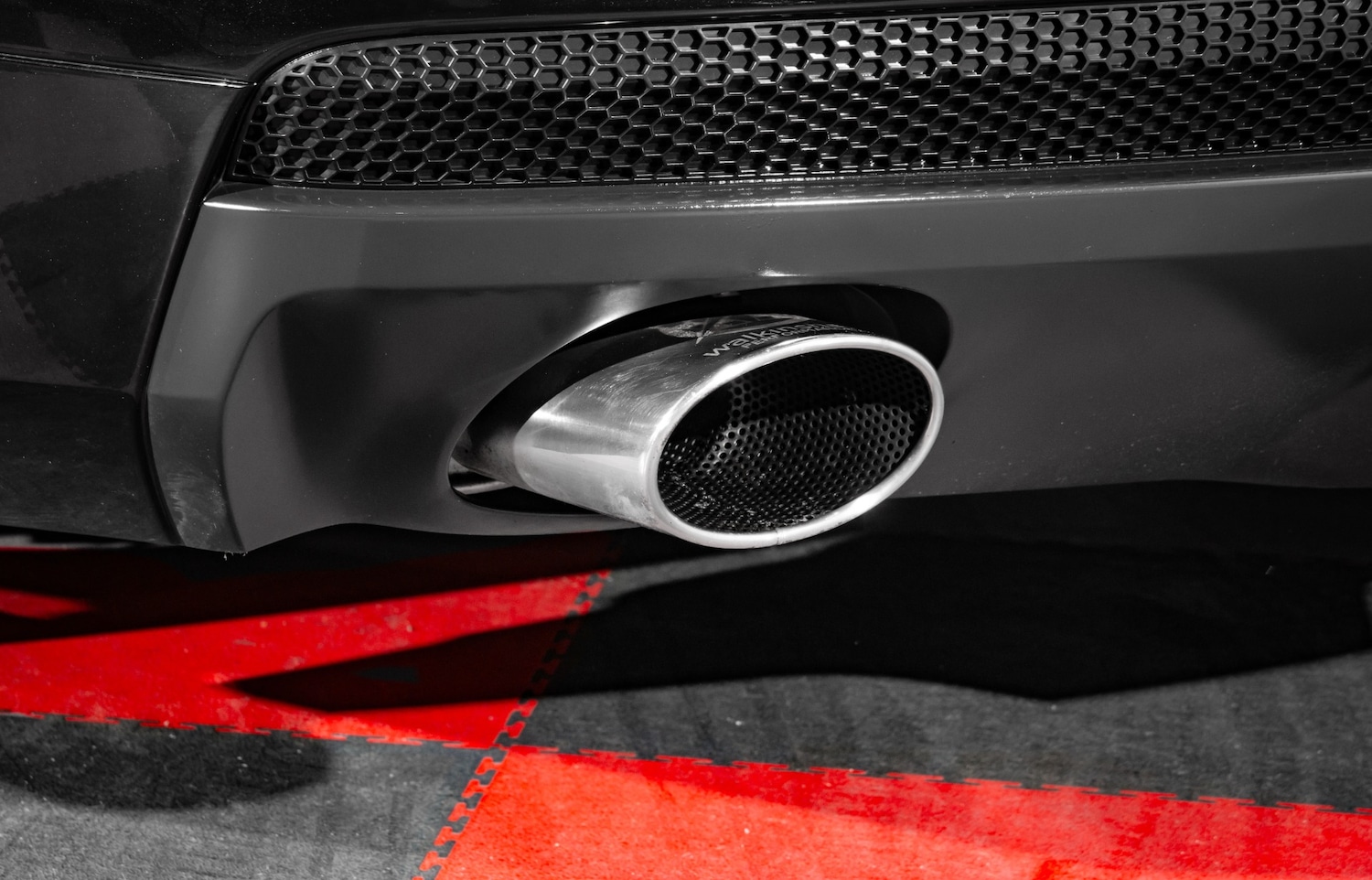 Used Vauxhall VXR8 2007 for sale - 77310781: Photo 9