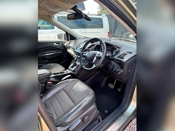 Used Ford Kuga 2015 for sale - 79102624: Photo