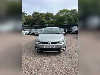 Used Volkswagen Golf 2017 for sale - 79755669: Photo