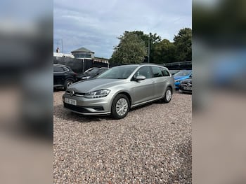 Used Volkswagen Golf 2017 for sale - 79755669: Photo