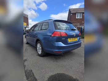 Used Volkswagen Golf 2015 for sale - 78745525: Photo