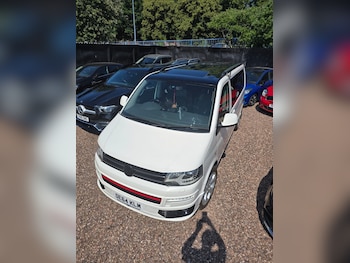 Used Volkswagen Caravelle 2015 for sale - 79229370: Photo
