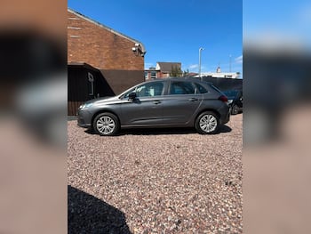 Used Citroen C4 2015 for sale - 79725710: Photo