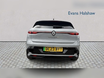 Used Renault Megane E Tech 2023 for sale - 79282176: Photo