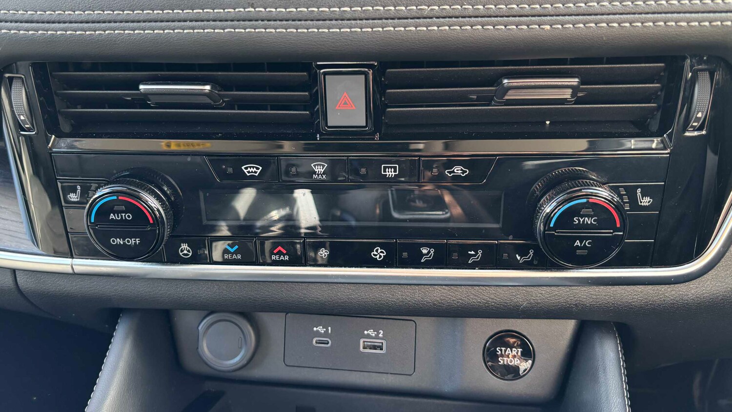 Used Nissan X-Trail for sale - 78119052: Photo 24