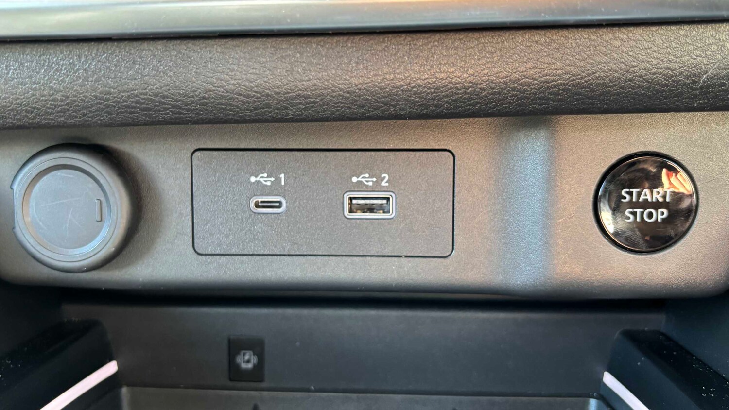 Used Nissan X-Trail for sale - 78119052: Photo 25