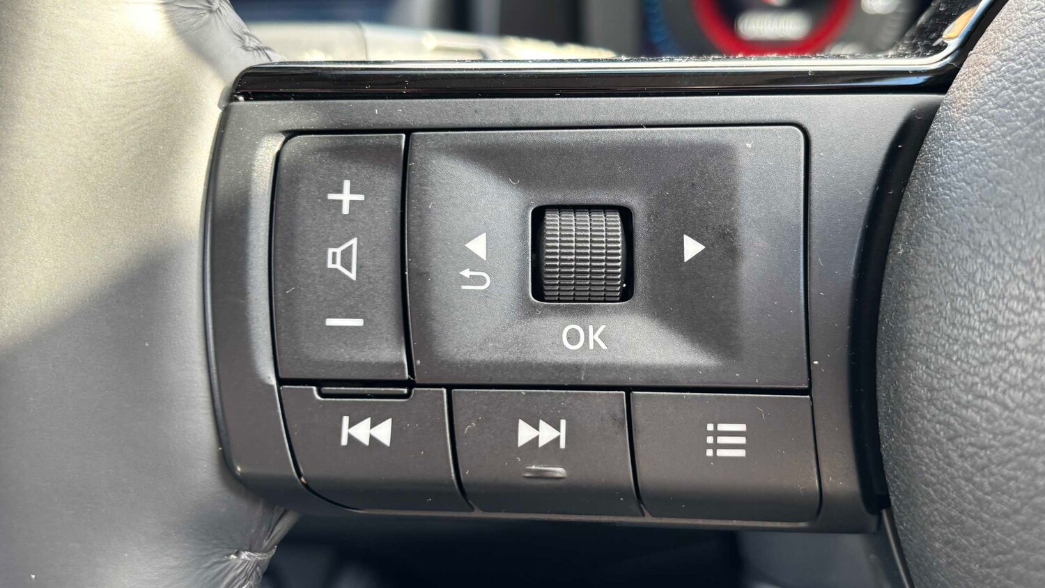 Used Nissan X-Trail for sale - 78119052: Photo 26