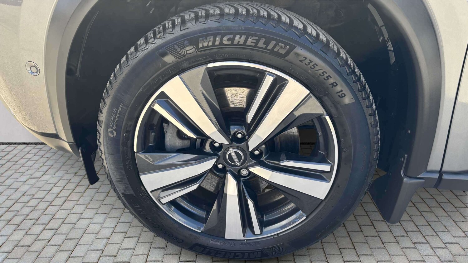 Used Nissan X-Trail for sale - 78119052: Photo 9