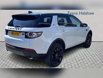 Used Land Rover Discovery Sport 2016 for sale - 78961152: Photo