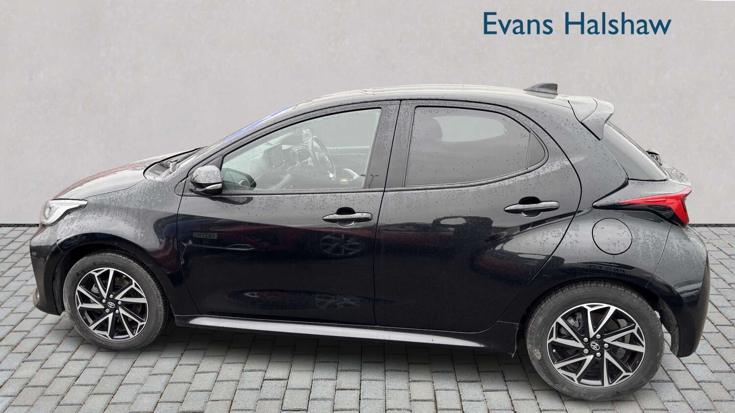 Used Toyota Yaris for sale - 77859048: Photo 6