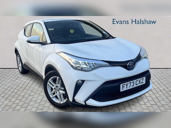 Used Toyota C-HR 2023 for sale - 77860612: Photo