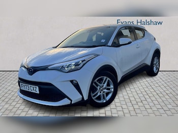 Used Toyota C-HR 2023 for sale - 77860612: Photo