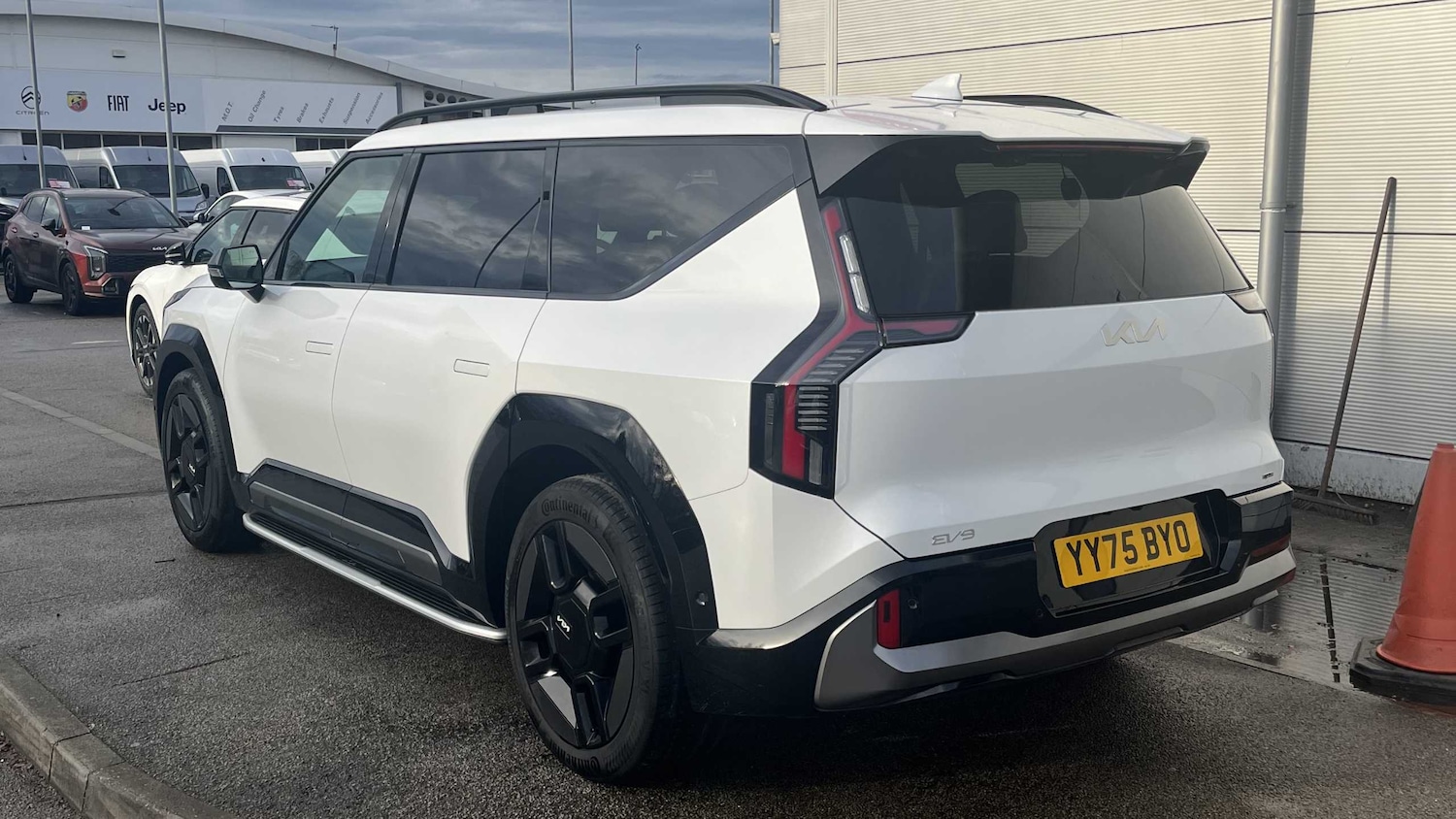 Used Kia EV9 for sale - 77862318: Photo 4