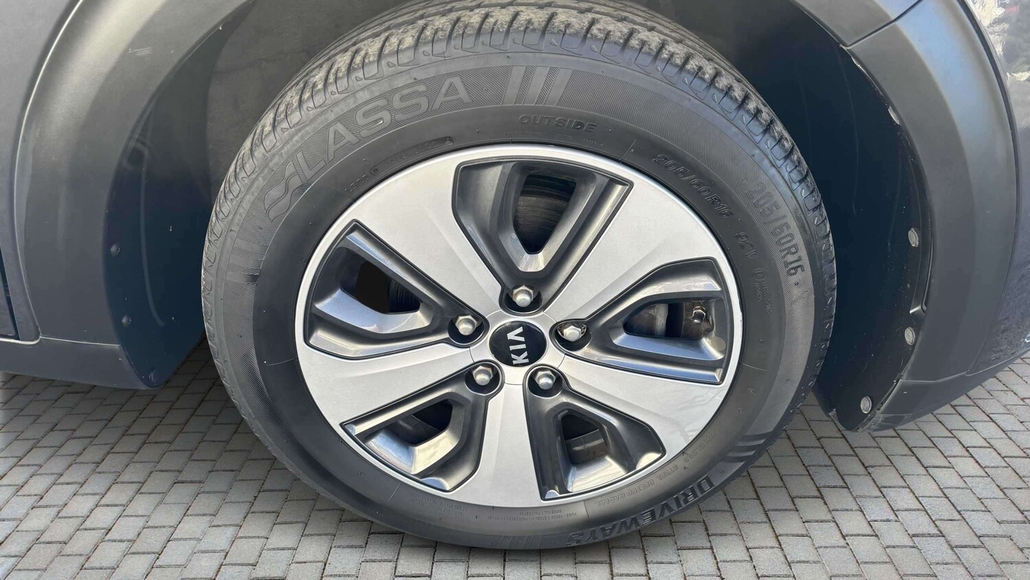 Used Kia Niro 2018 for sale - 78104488: Photo 9