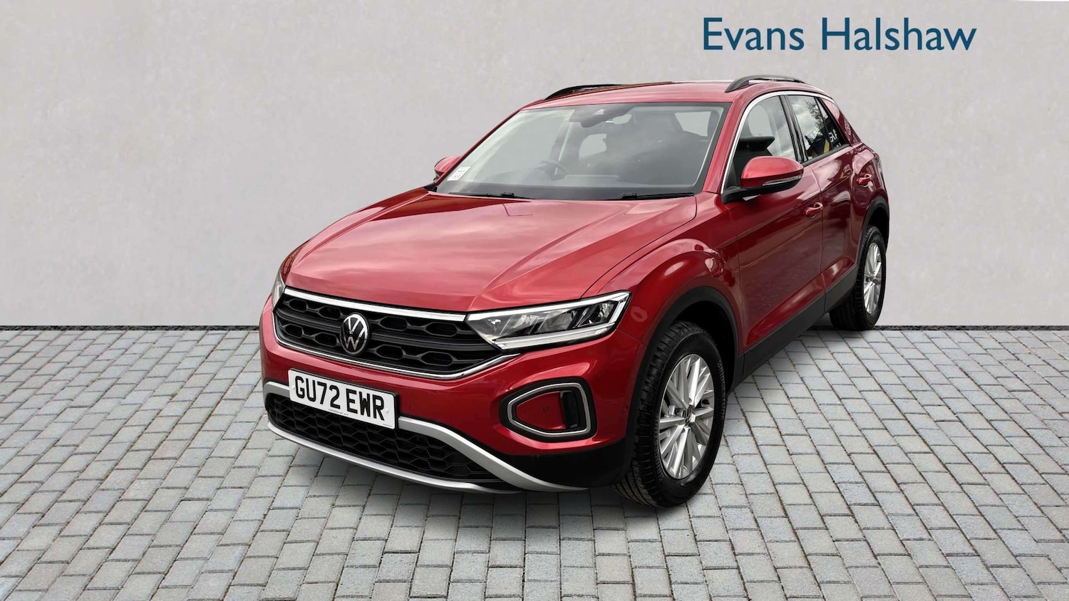 Used Volkswagen T-Roc for sale - 77859535: Photo 2