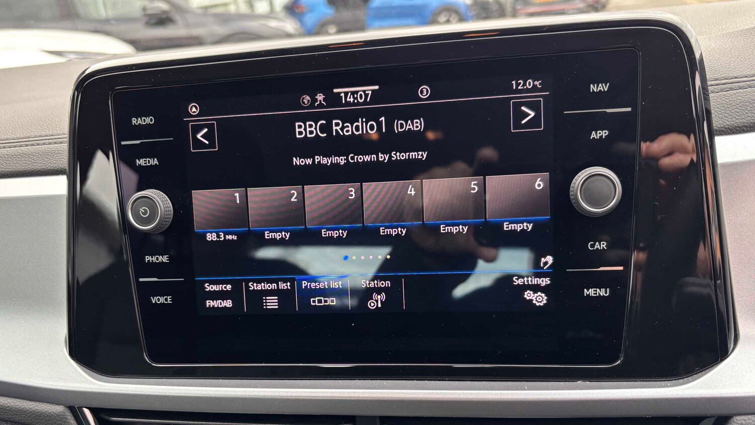 Used Volkswagen T-Roc for sale - 77859535: Photo 20