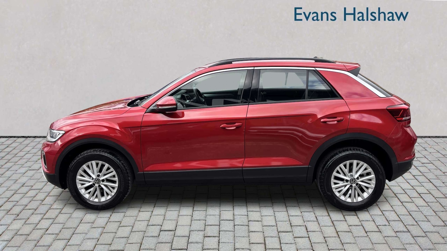 Used Volkswagen T-Roc for sale - 77859535: Photo 4