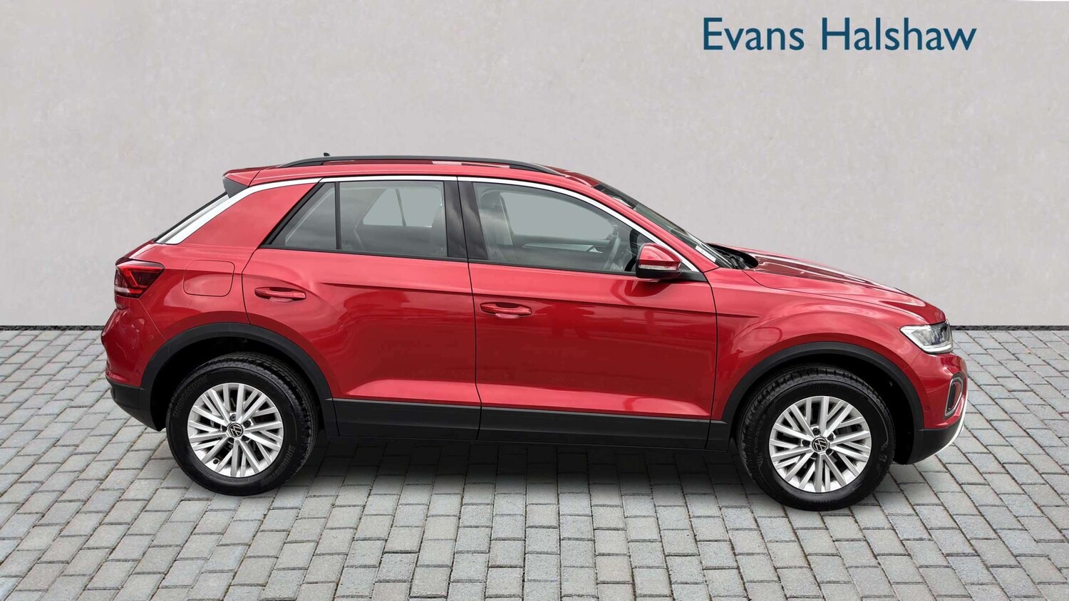 Used Volkswagen T-Roc for sale - 77859535: Photo 8