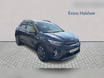 Used Kia Stonic 2023 for sale - 77862626: Photo