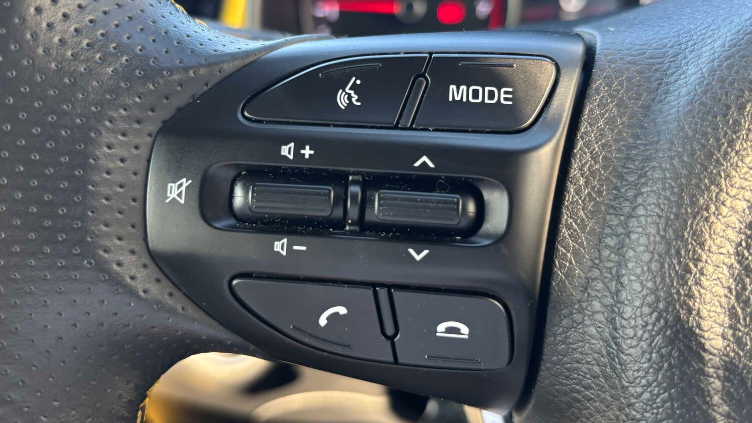 Used Kia Stonic for sale - 77862626: Photo 24