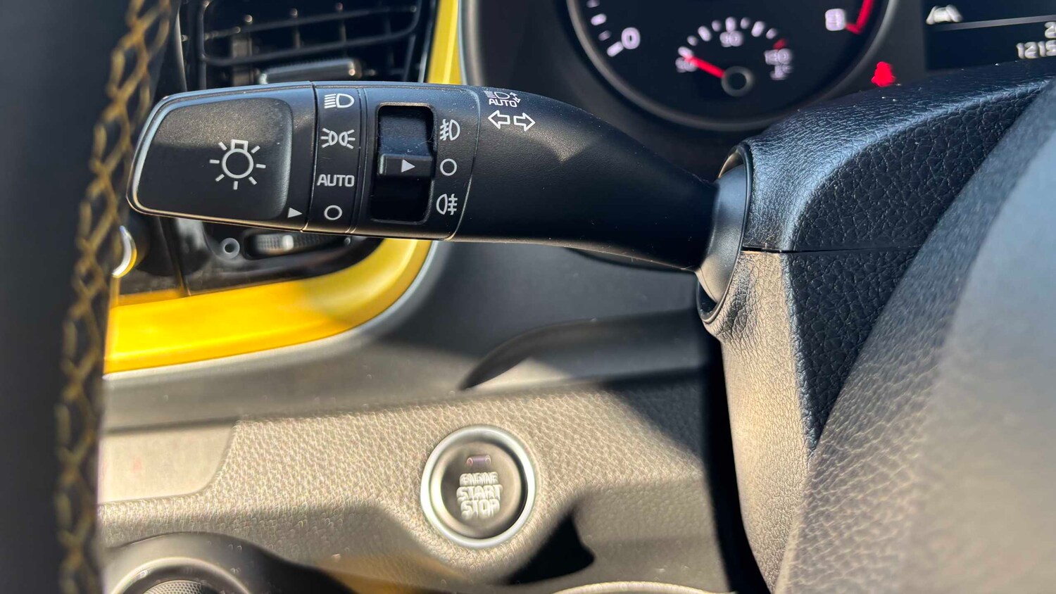 Used Kia Stonic for sale - 77862626: Photo 26