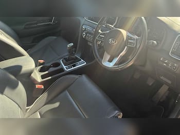 Used Kia Sportage 2021 for sale - 79716215: Photo