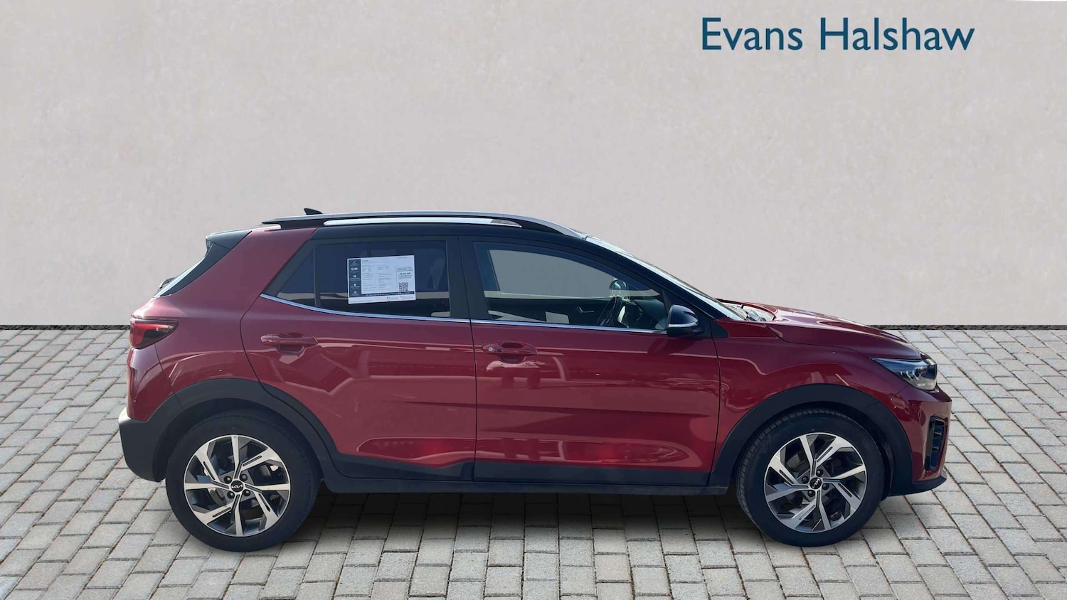 Used Kia Stonic for sale - 77858650: Photo 2