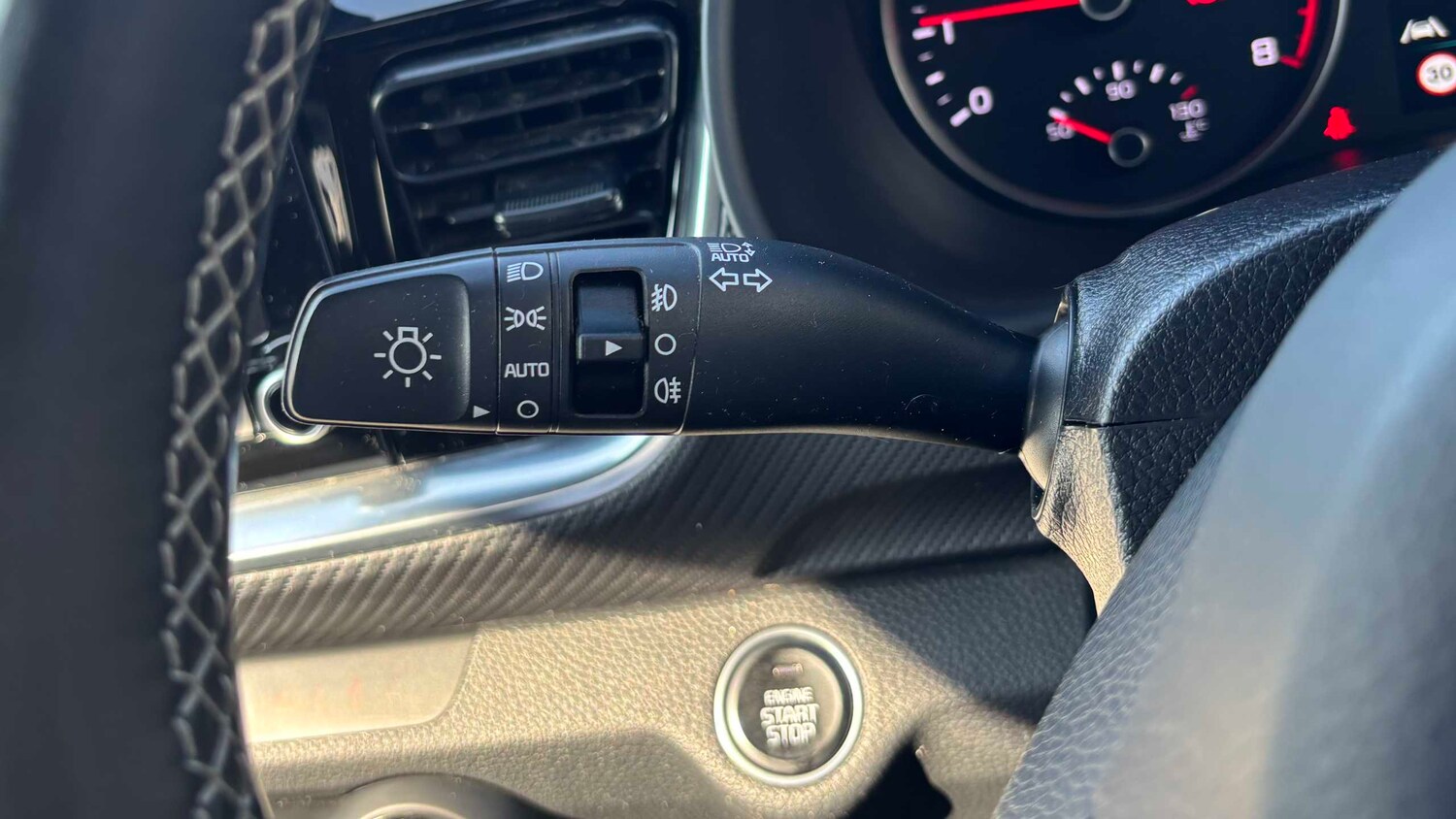 Used Kia Stonic for sale - 77858650: Photo 26