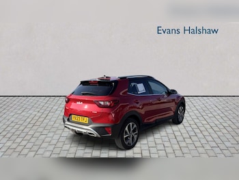 Used Kia Stonic 2023 for sale - 77858650: Photo