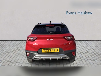 Used Kia Stonic 2023 for sale - 77858650: Photo