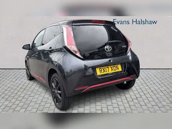 Used Toyota AYGO 2017 for sale - 79671939: Photo