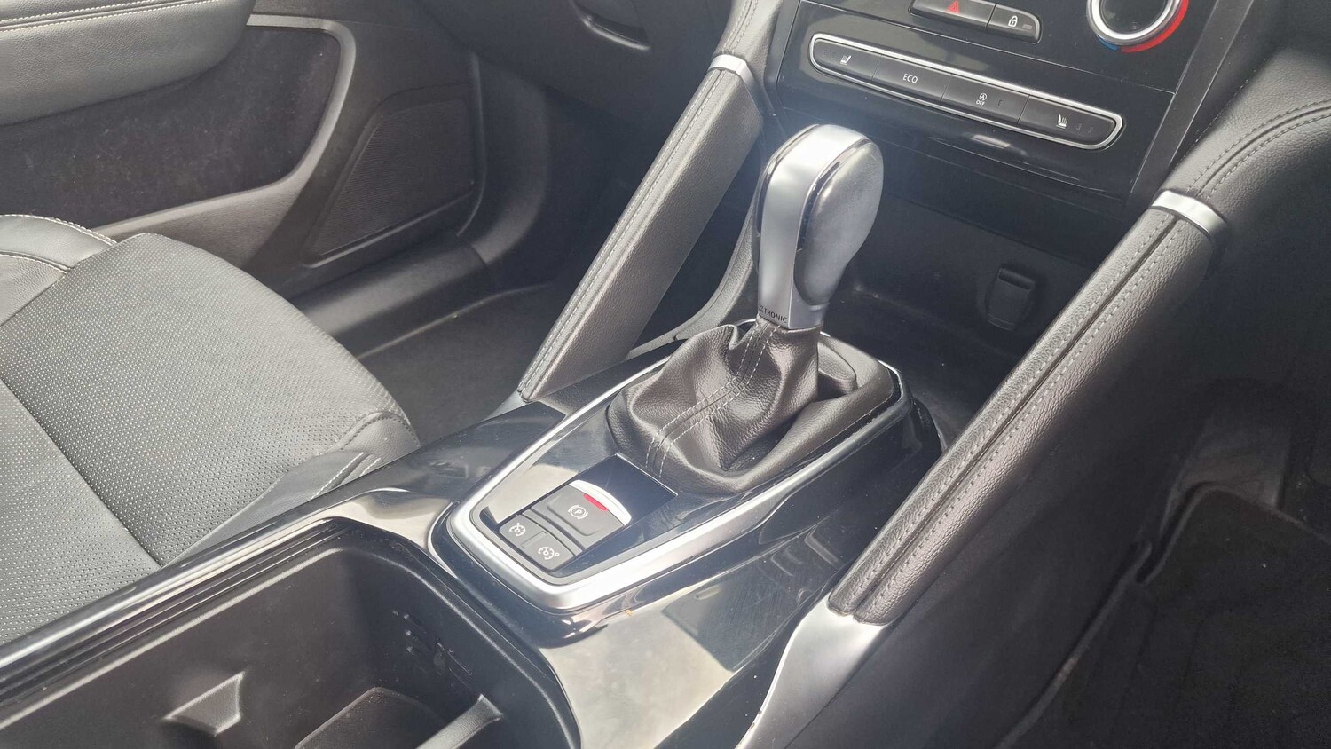 Used Renault Koleos for sale - 77859071: Photo 30