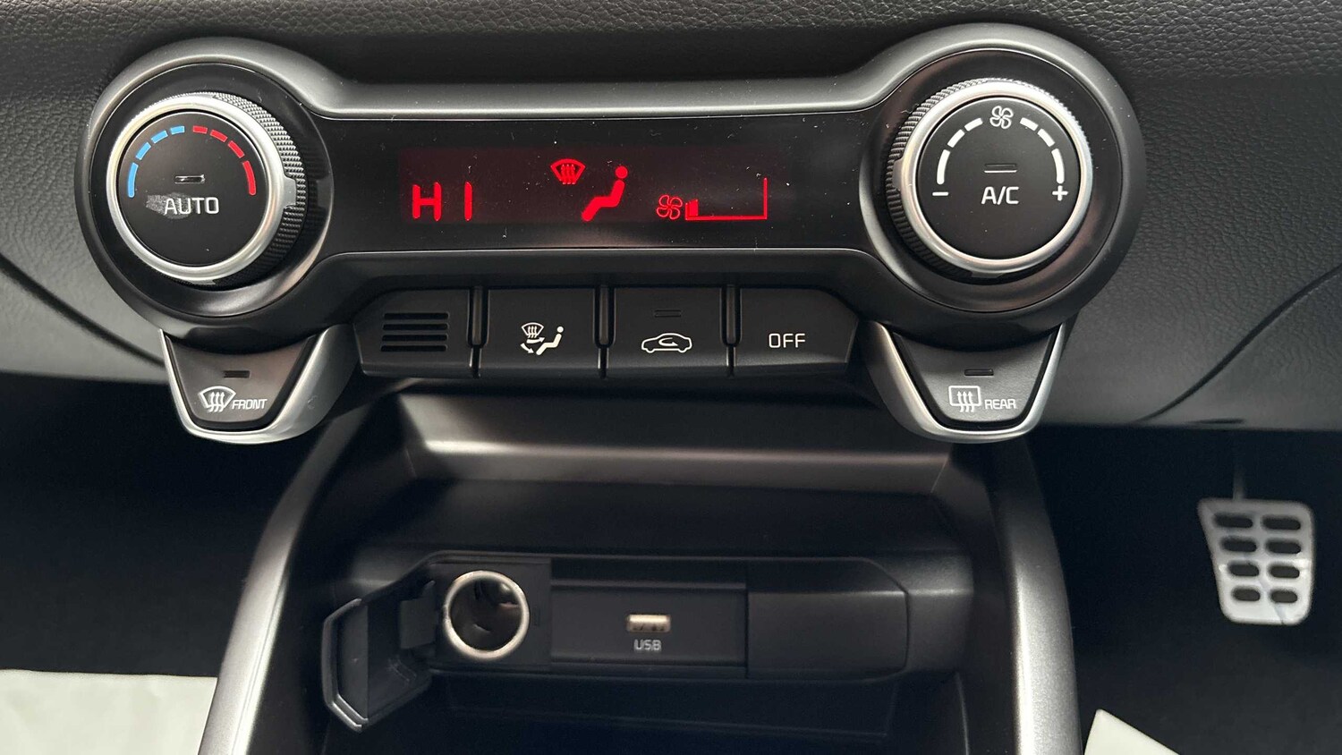 Used Kia Stonic for sale - 77859273: Photo 18