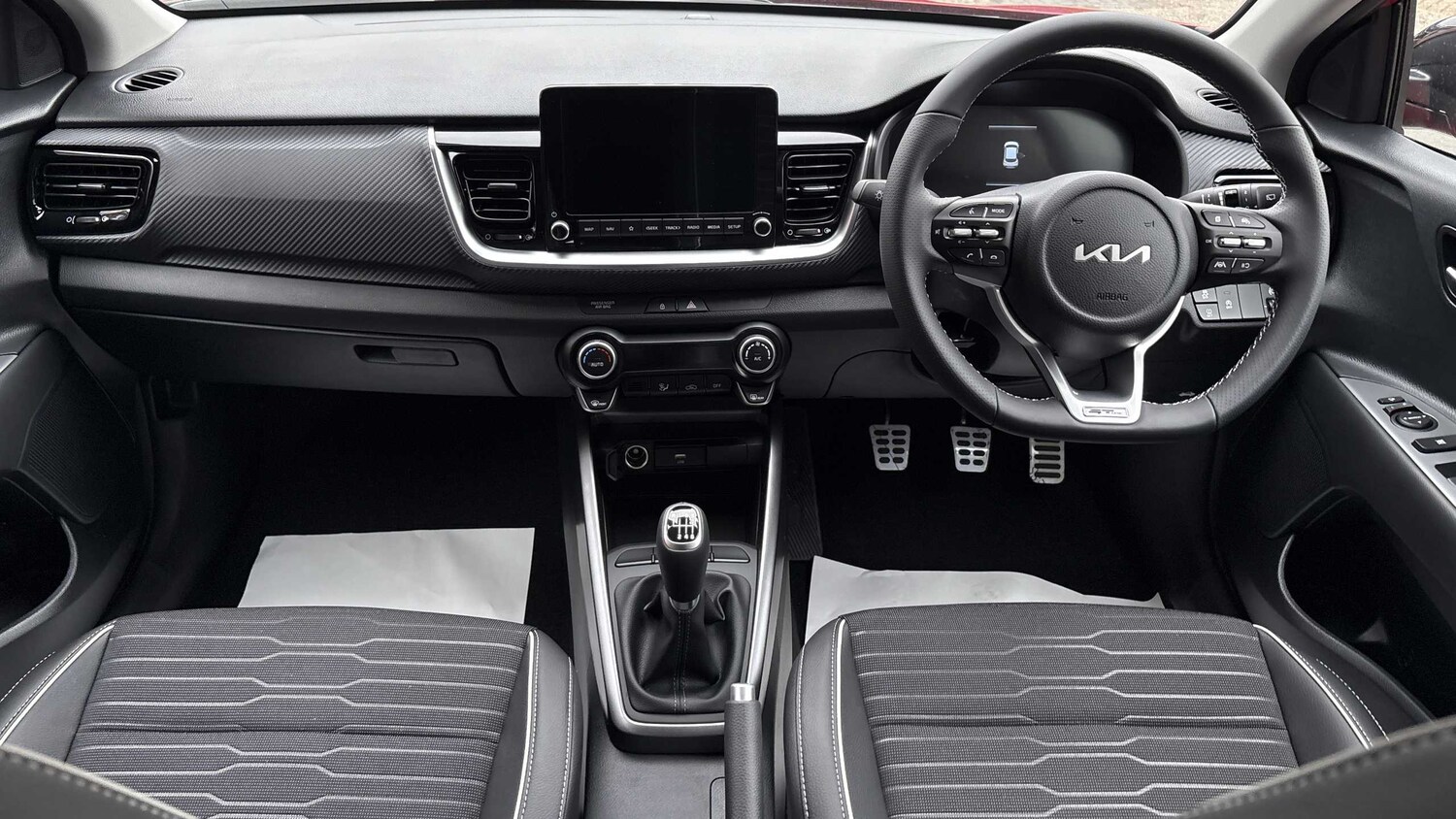 Used Kia Stonic for sale - 77859273: Photo 9