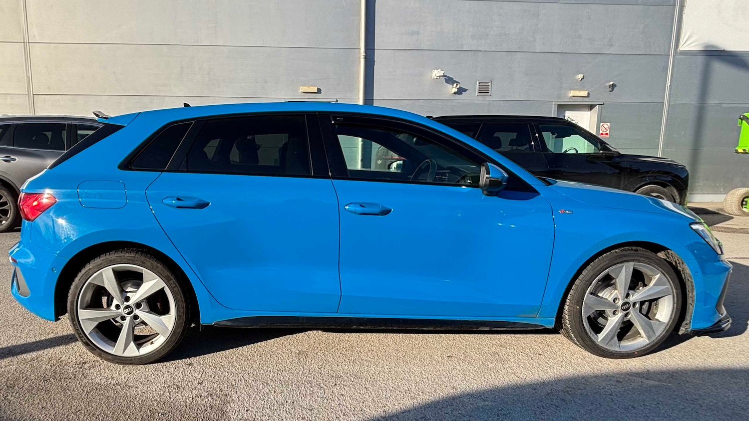 Used Audi A3 for sale - 77859937: Photo 2