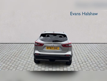 Used Nissan Qashqai 2017 for sale - 78902850: Photo