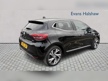 Used Renault Clio 2022 for sale - 77859768: Photo