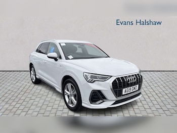 Used Audi Q3 2019 for sale - 77858272: Photo