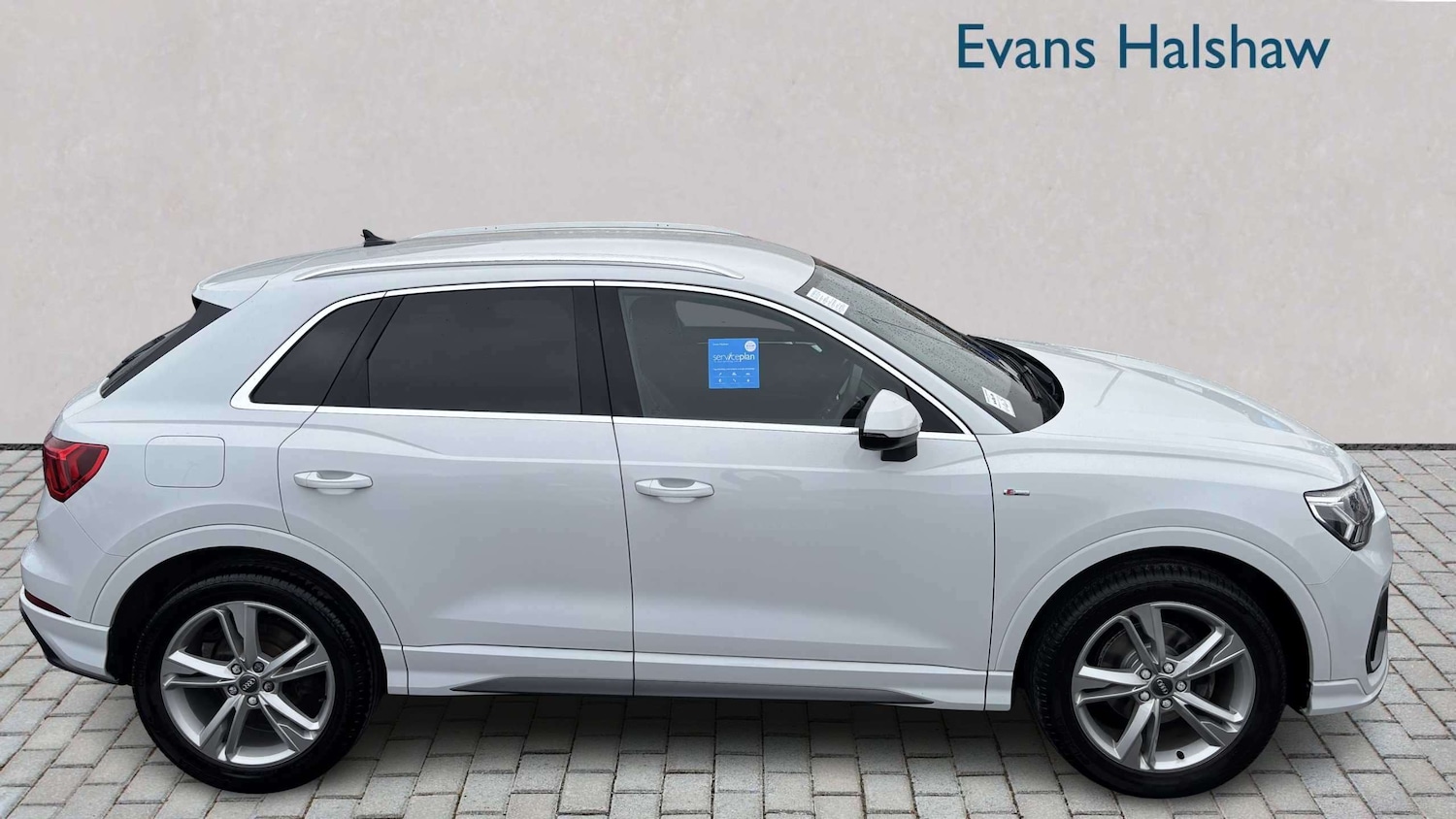 Used Audi Q3 for sale - 77858272: Photo 2