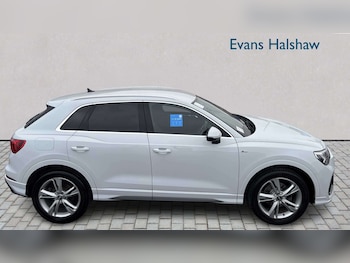 Used Audi Q3 2019 for sale - 77858272: Photo