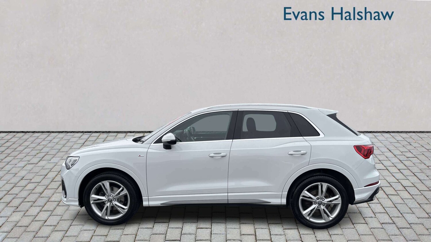 Used Audi Q3 for sale - 77858272: Photo 6