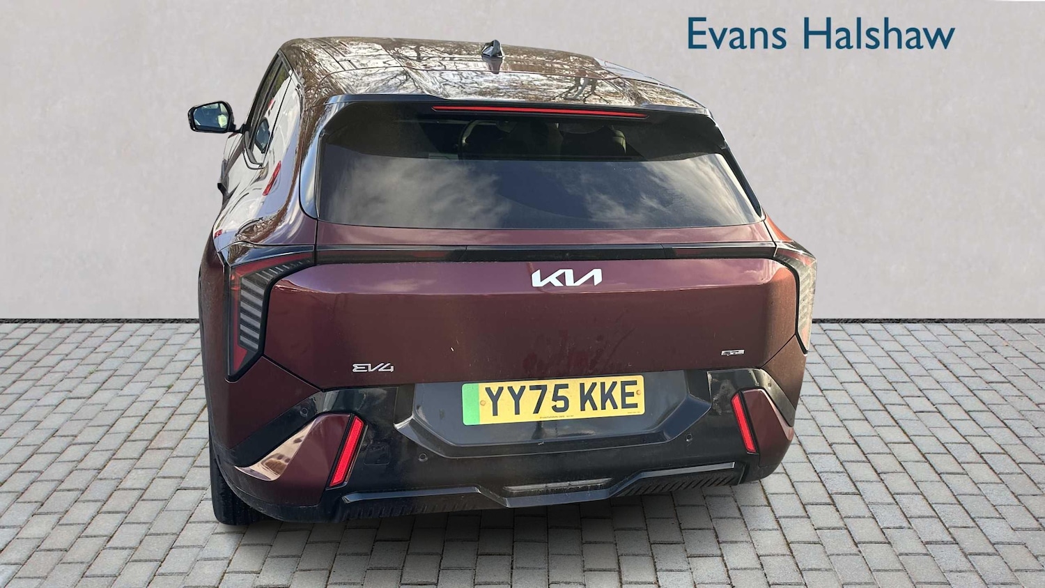 Used Kia EV4 2025 for sale - 77960640: Photo 2