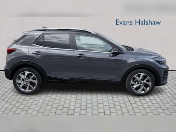 Used Kia Stonic 2023 for sale - 79270837: Photo